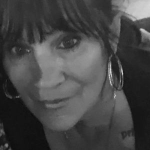 Meet your Posher, Deborah